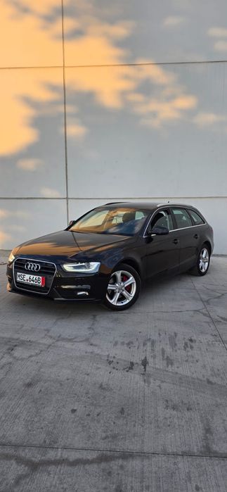 AUDI A4 Avant 2014