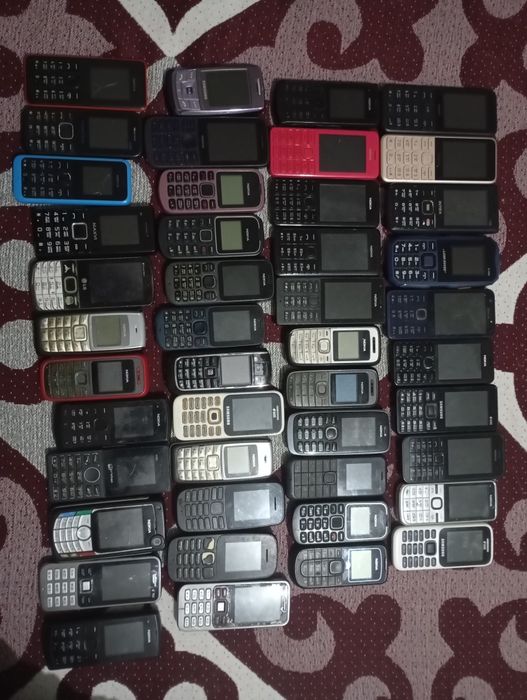 Простой телефоны