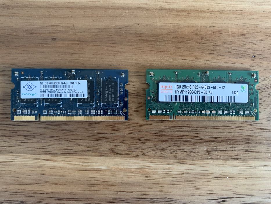 Ram Laptop DDR2 2GB (2 stick-uri 1GB)