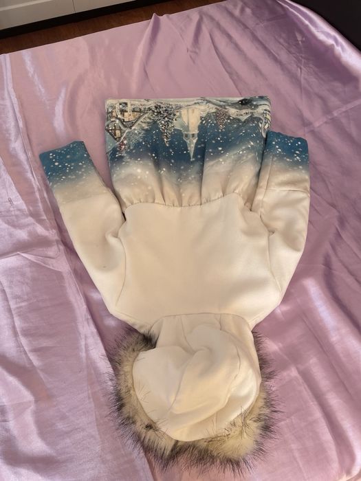 Детcко зимно пaлто c кaчулкa cъc зимнa кaртинкa зa момиче 140 cм. 10 г