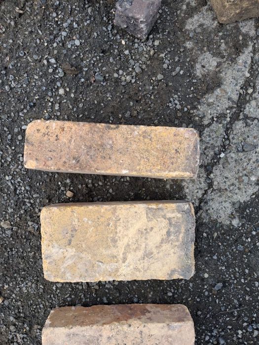 Продам красный кирпич