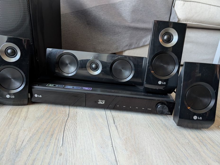 Sistem 5.1 Home cinema LG HX551 1100W