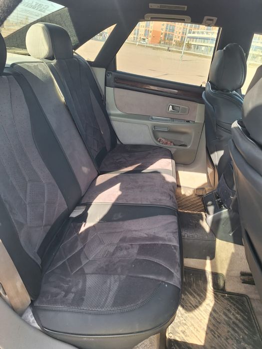 Продам Audi A8 D2