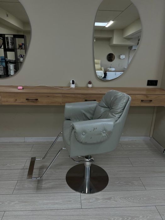 Кресло парихмахерское