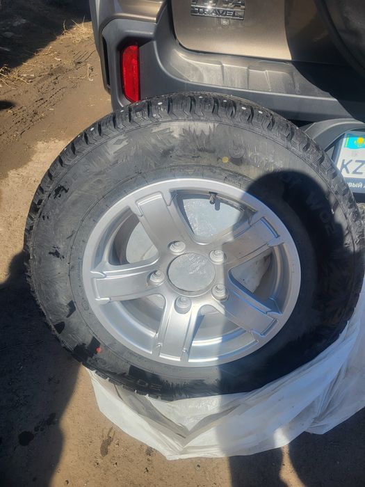 Продам зимнюю резину