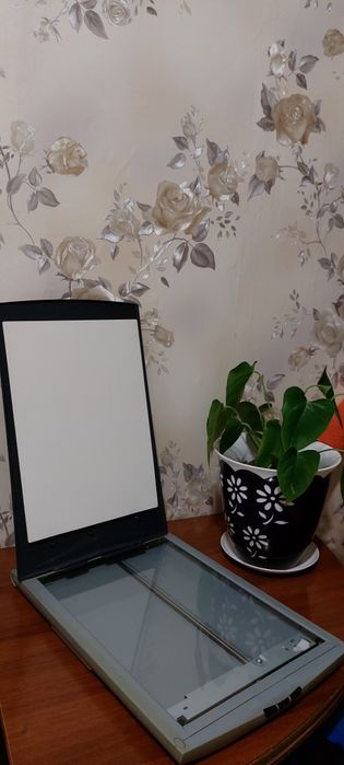 Продам сканер Canon