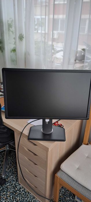 Монитор Dell 24" p2412hb употребяван