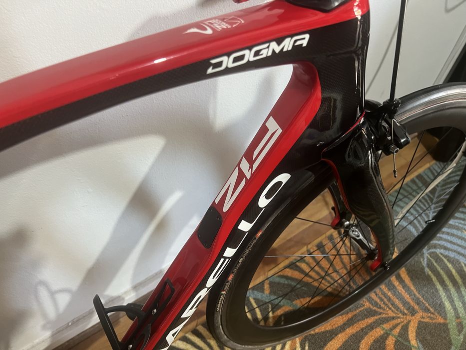 Vind Pinarello F12 si F - echipare Campagnolo Super Record 11v - roti Prolite