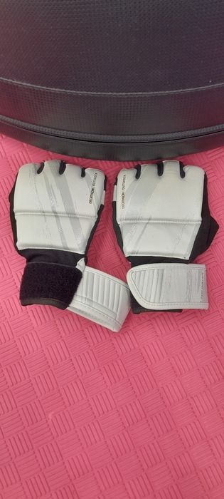 Продам перчатки мма шингарды