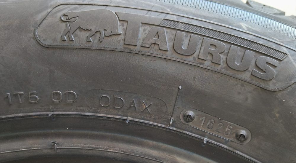 215/65 R16C 109T TAURUS (by Michelin) Anvelope vara M+S