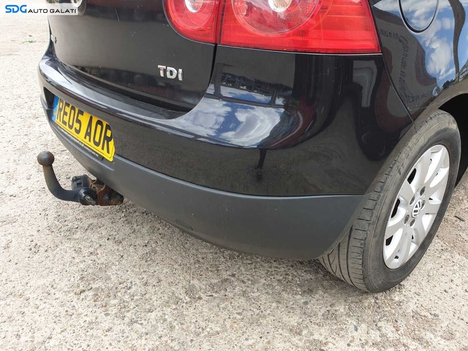 Bara Spoiler Spate Volkswagen Golf 5 Hatchback 2004 - 2008 Culoare LC9X