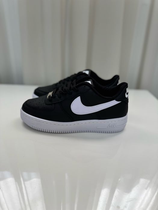 Adidasi Nike Air / marimi 36/37/39/41/