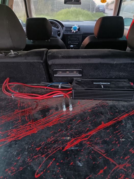 Vând subwoofer 15inch