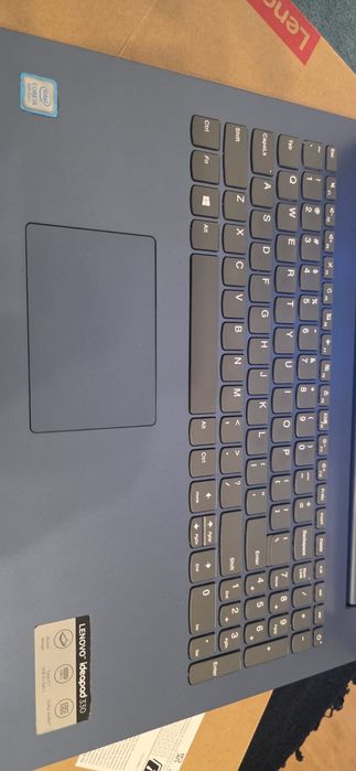 Laptop Lenovo i5, folosit.