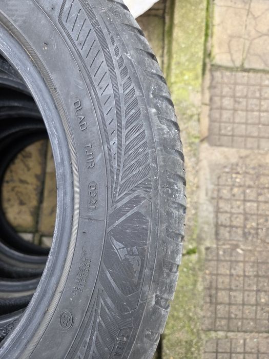 Goodyear 185/65 R15  всесезонни