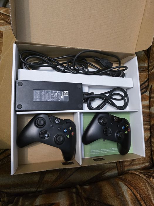 Xbox ONE [с ПОДАРЪК 6 игри]