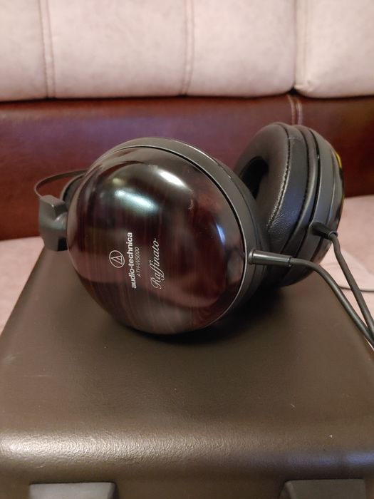 Слушалки Audio-Technica W5000