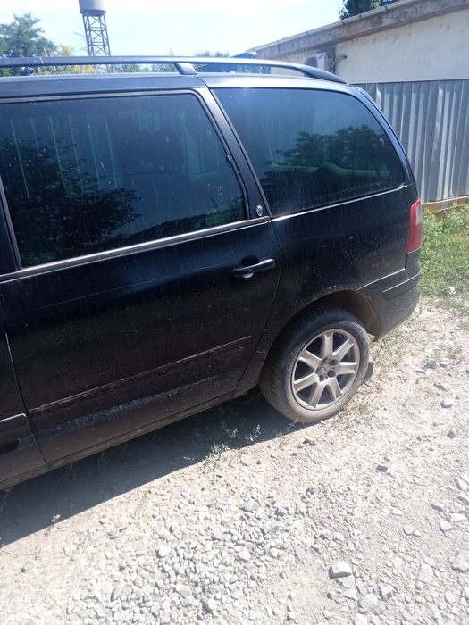 FORD Galaxy 2002 — imagine 2