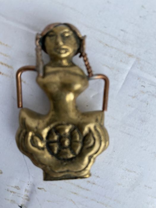 Deosebite miniaturi din bronz