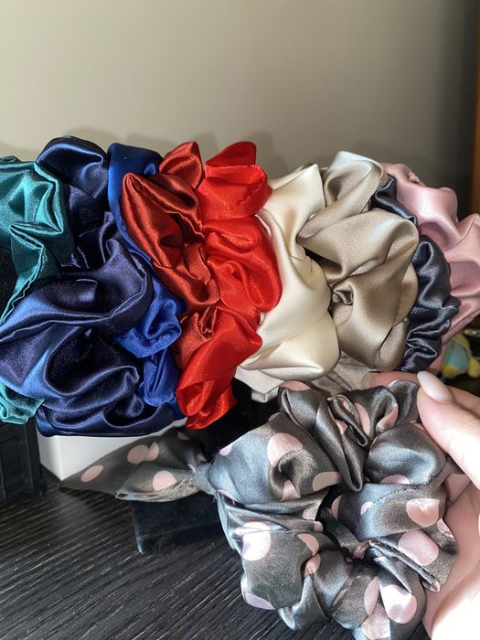 Made by DM сатенени скрънчита