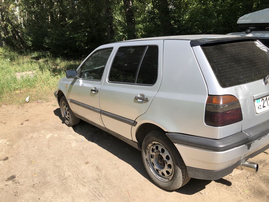 Продаю гольф 3 1.6 aee инжектор