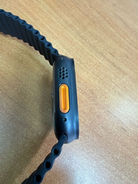 Apple Watch Ultra 2 Black Titanium