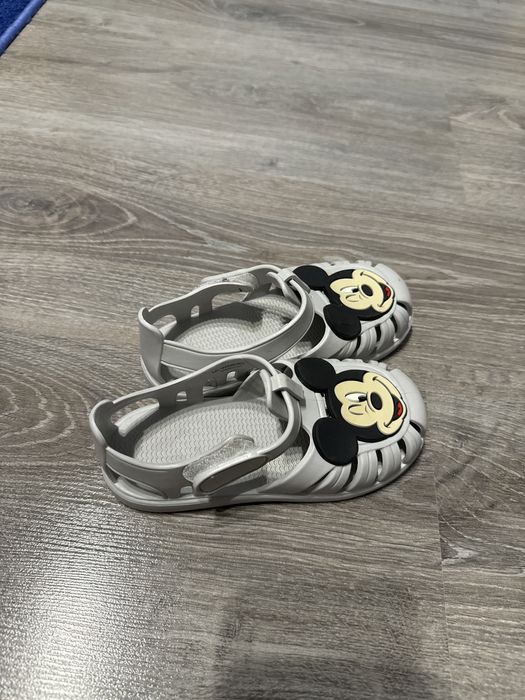 Детски сандали