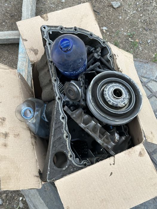 Блок в сборе на Рено Дастер Renault Duster