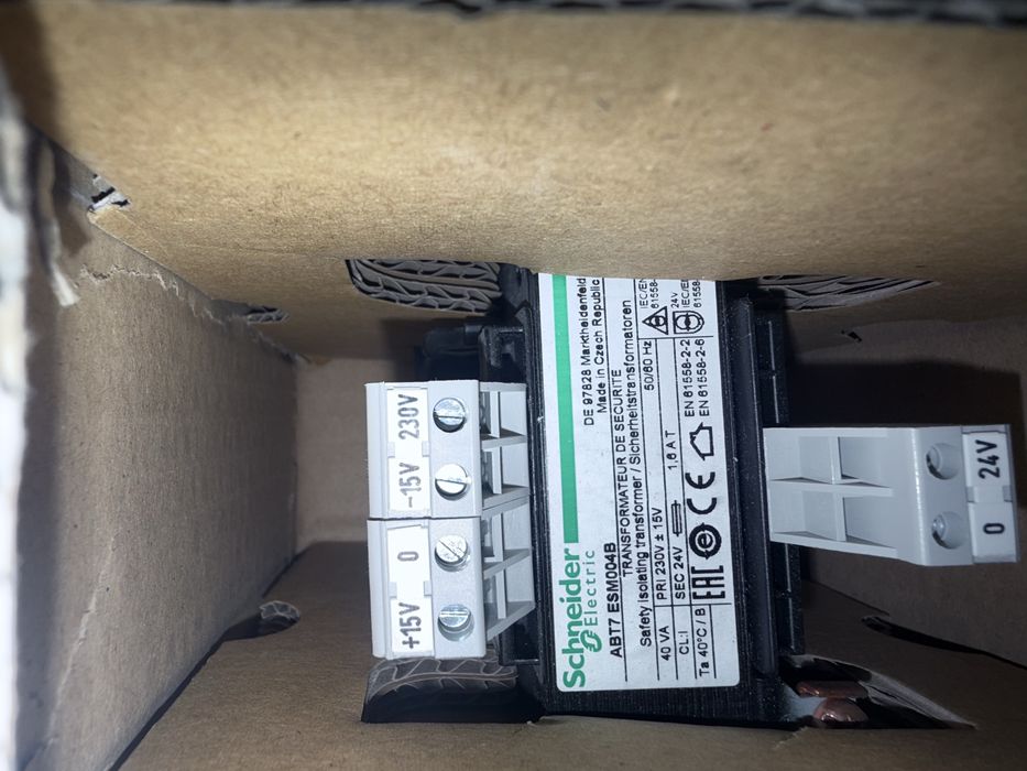 трансформатор Schneider Electric Phaseo