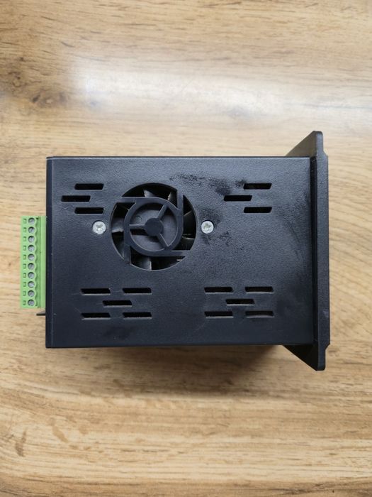 Частотный преобразователь 750 ватт