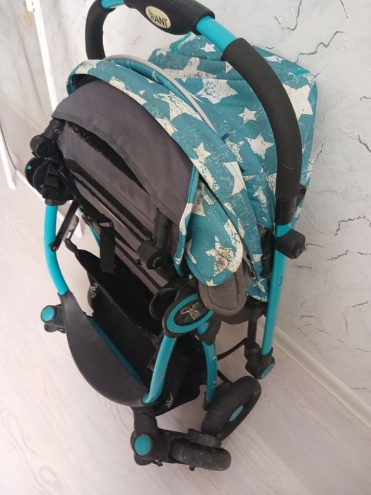 Детская коляска,Детская коляска