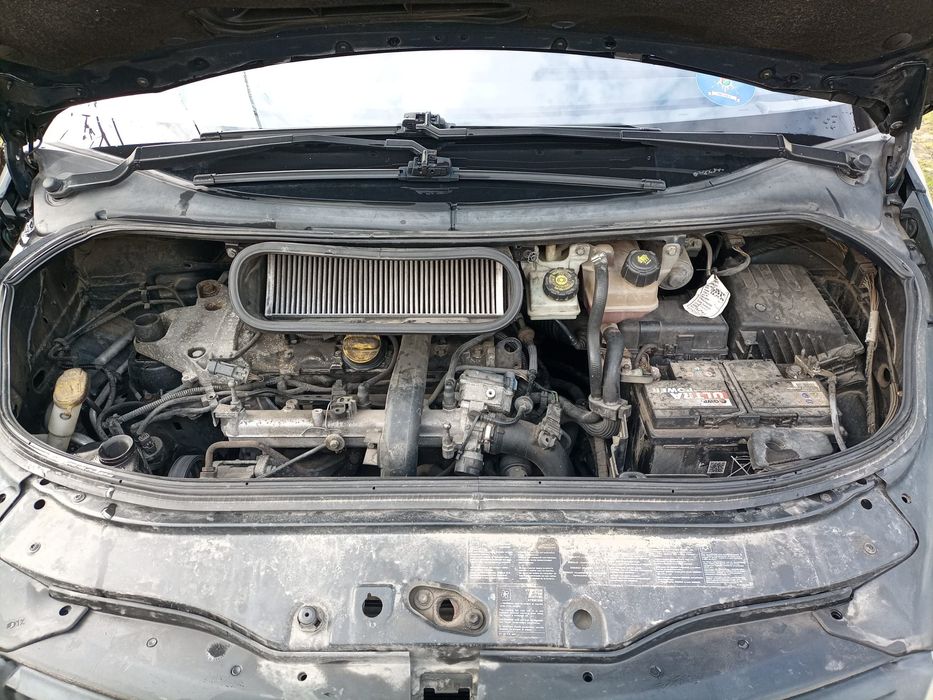 Vând / schimb Renault Espace 2,0 T , benzină, 1500 Euro