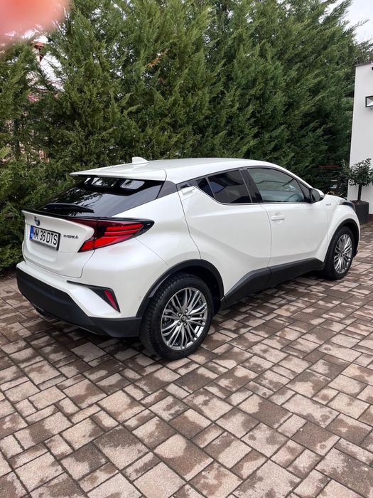 Vand Toyota CHR impecabila, 1.8 Hybrid