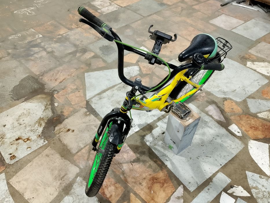 Детский велосипед на 5-7 лет