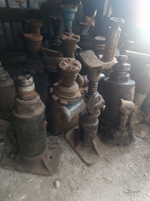 Домкрат советский