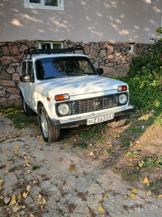 Нива 1983сотилади
