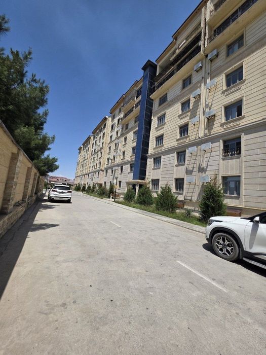 1 xona ABSTANOFKA 350$ Yangi uy