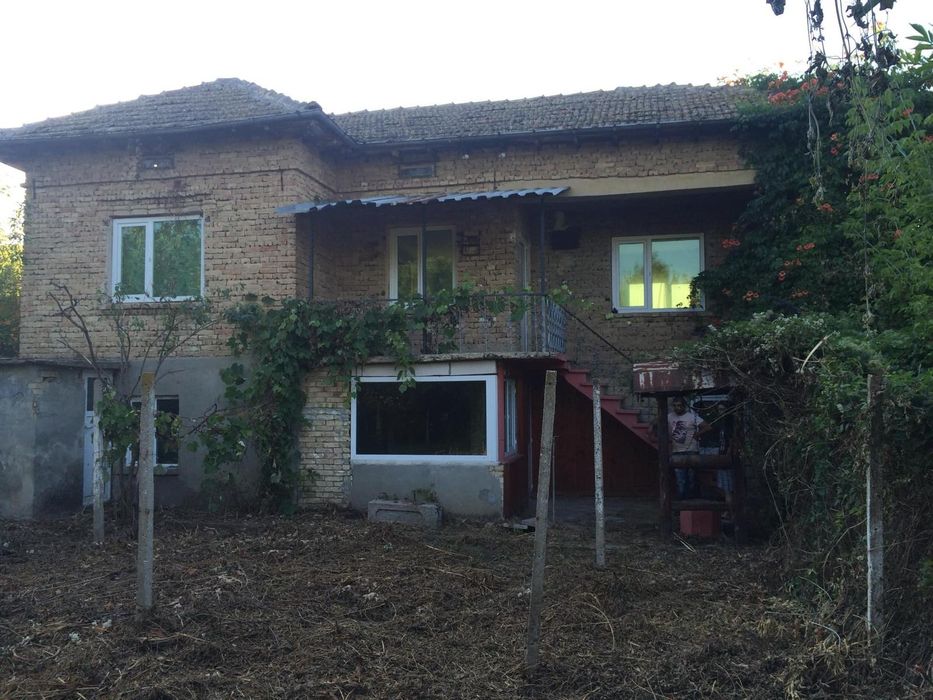 Продава се Къща в Разград, Център - 168 кв.м за 209 €/кв.м - Снимка #1