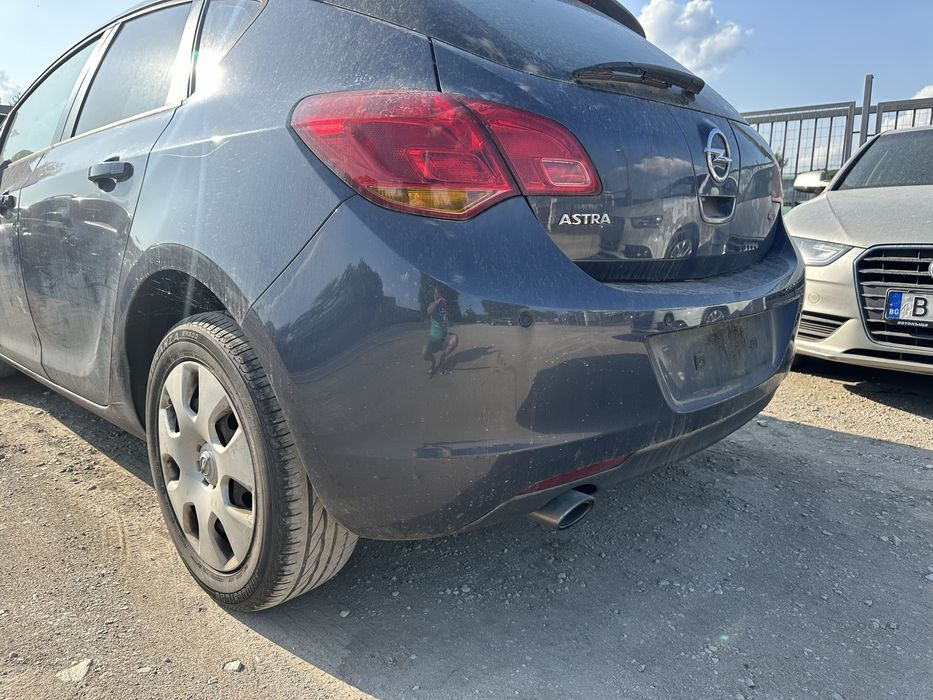 Стоп/Стопове за Опел Астра J хечбег!!!