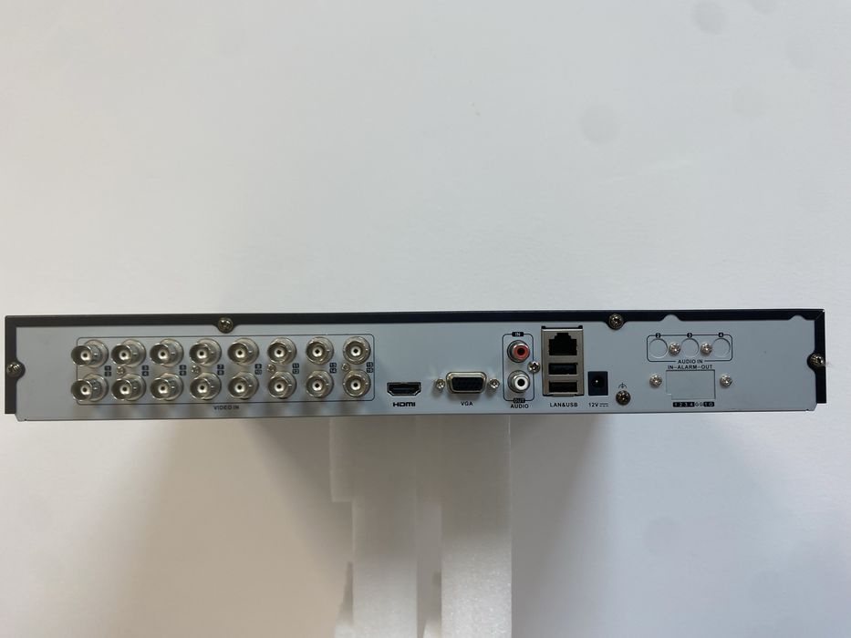 видеорегистратор hikvision  ds-7216hghi-f2