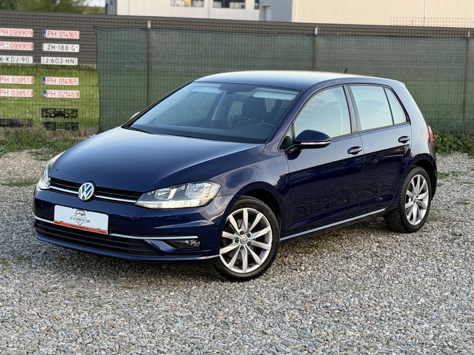 Volkswagen Golf 7 Highline 2017 2.0 TDI 150 cp / 174.000 km / Bord digital / Distronic / CarPlay