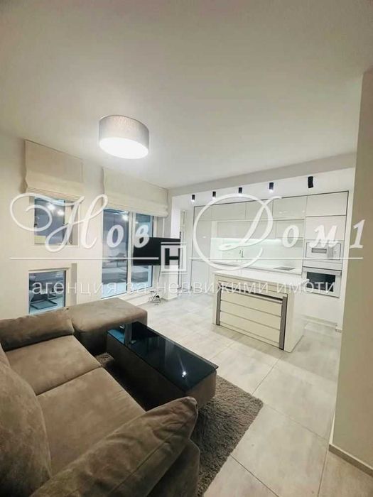 Дава се под наем Тристаен апартамент в Варна, Бриз - 100 кв.м за 1000 € - Снимка #4