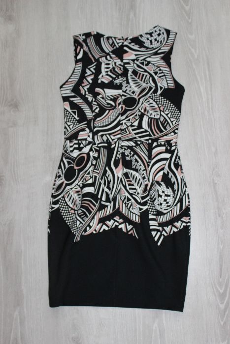 Официална рокля без ръкав