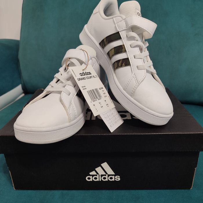 Маратонки Adidas 35номер