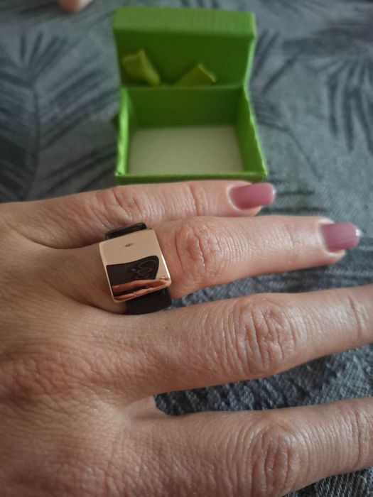 Дамски пръстен  ,черен