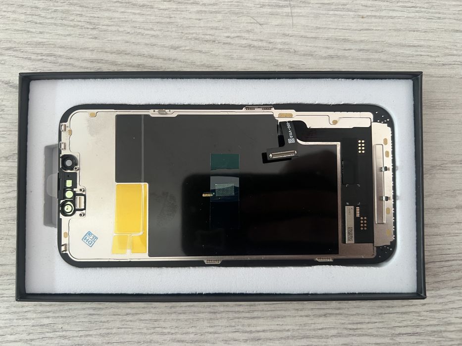Дислпей на iPhone 13 Soft Oled
