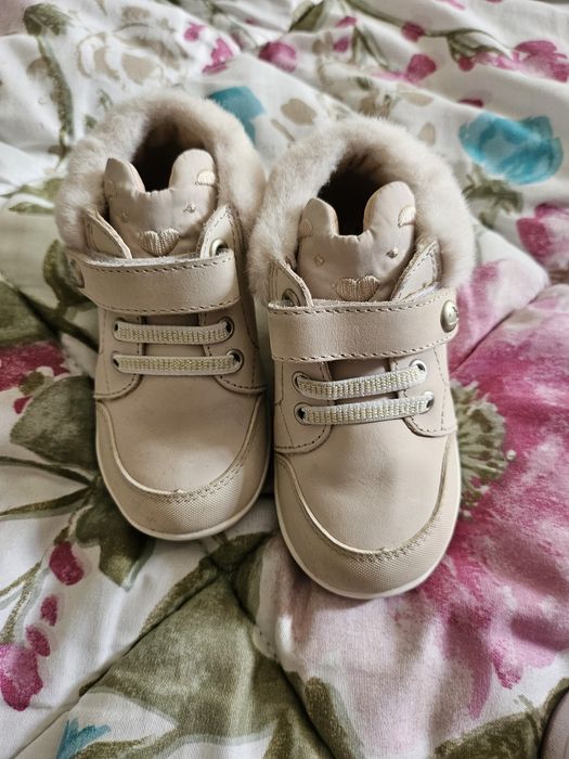 Обувки за момиче 22н.Mayoral,Adidas, Puma,Benetton