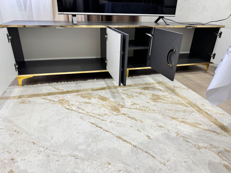 Срочно продается тв тумба