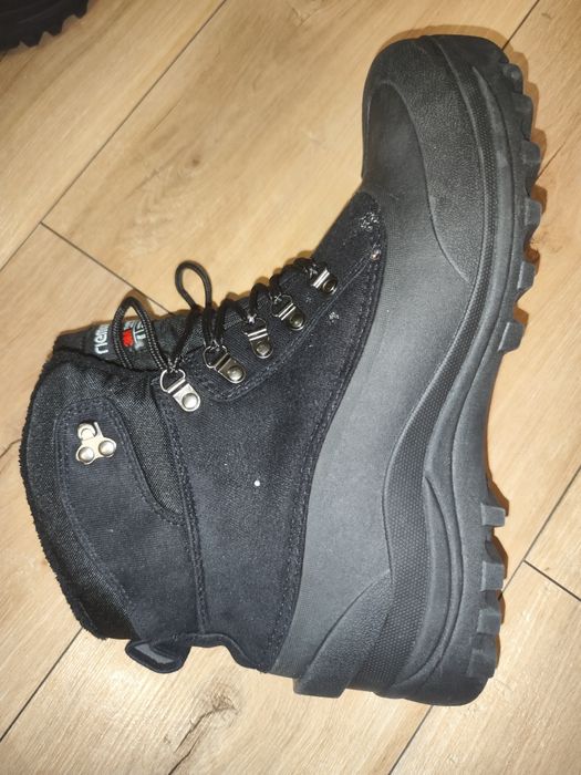 Продам зимние ботинки 48 размер