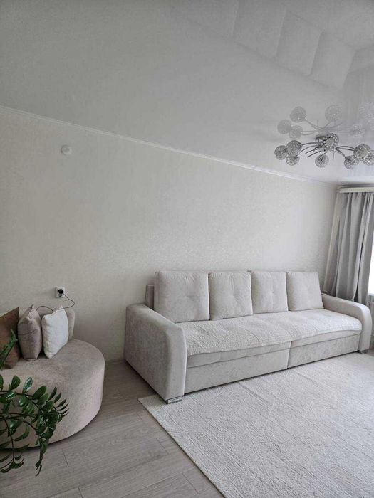 Продам 3 комнатную квартиру